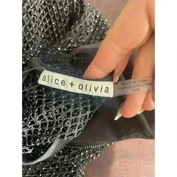 Alice + Olivia Black Delania Sequin Cropped Top Long Sleeve Blouse Size S/M - Picture 12 of 14